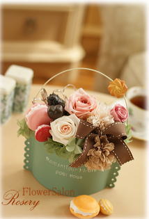 �v���U�[�u�h�t�����[�̍�i