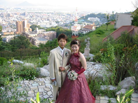 �v���U�[�u�h�t�����[�̃E�F�f�B���O�A���o��