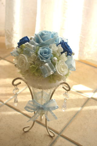 �v���U�[�u�h�t�����[�̃A�����W���u���[�̐F�ŁE�E