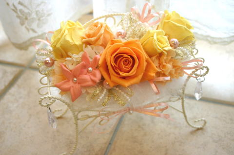 �v���U�[�u�h�t�����[�̃A�����W���I�����W�̐F�ŁE�E